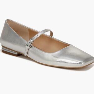 Franco Sarto
Tinsley Square Toe
Mary Jane Flat